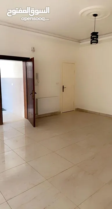 شقة للايجار - شارع جبل الشيخ الرابية