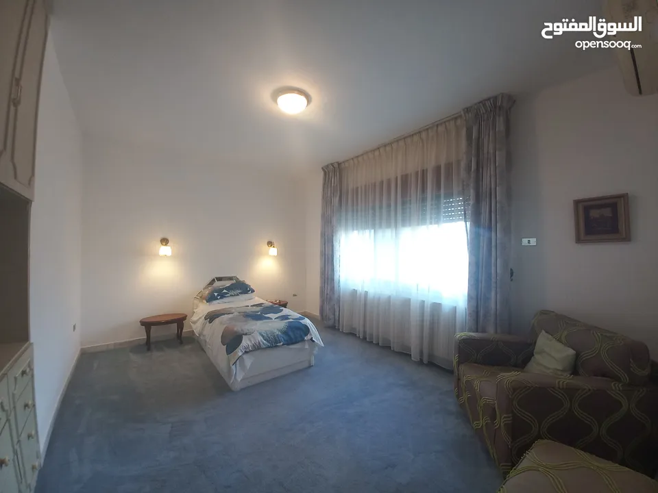 شقة مفروشة للإيجار 450م2 ( Property 18268 )-174847924