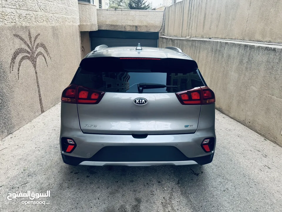 جيب كيا نيرو هايبرد بنزين + كهرباء
