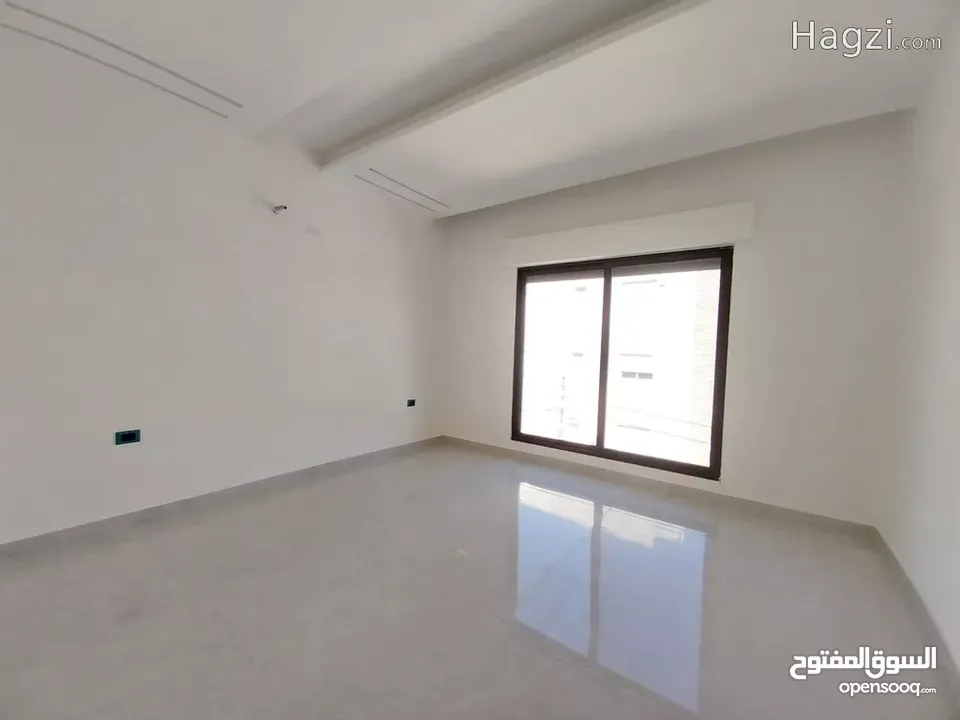 شقة للايجار في دير غبار  ( Property 33388 ) سنوي فقط