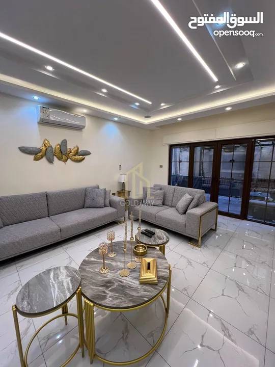 شقة مميزة للبيع طابق شبه أرضي 180م داخلي/ 130م خارجي في أجمل مناطق عبدون / ref 9356
