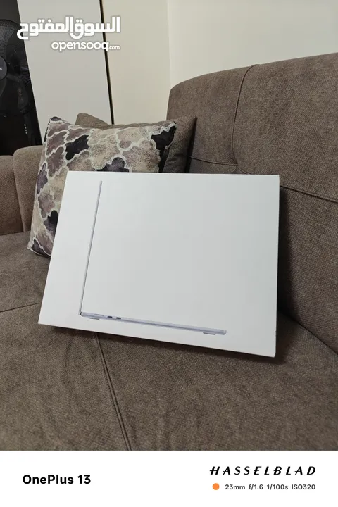 Apple Macbook Air m4 15inch مختوم بسعر مغري