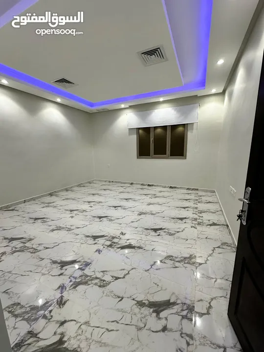 elegant basement villa flat in Abu halifah with Sperated entrance