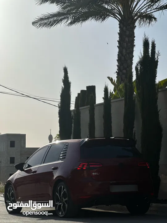 فولكسفاجن جولف Tsi