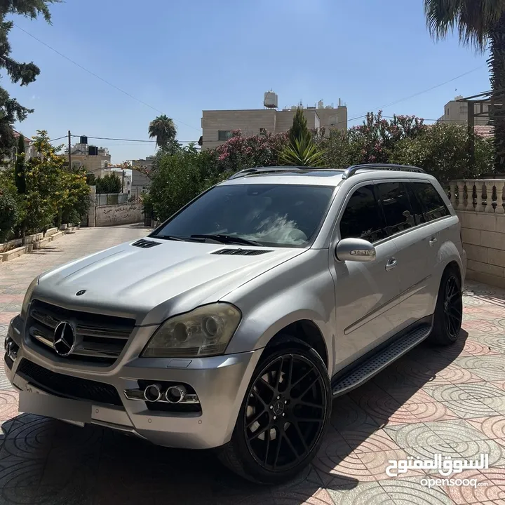 للبيع جب مرسيدس GL550 موديل 2009 سبع ركاب