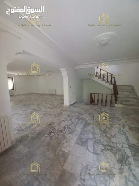 فيلا للايجار .. يوجد خيارات اخرى Villa for rent.. other options available / V152