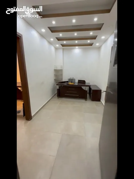 ‎ مجمع صناعي 4 طوابق في منطقة التجمعات الصناعية التنموية من المالك