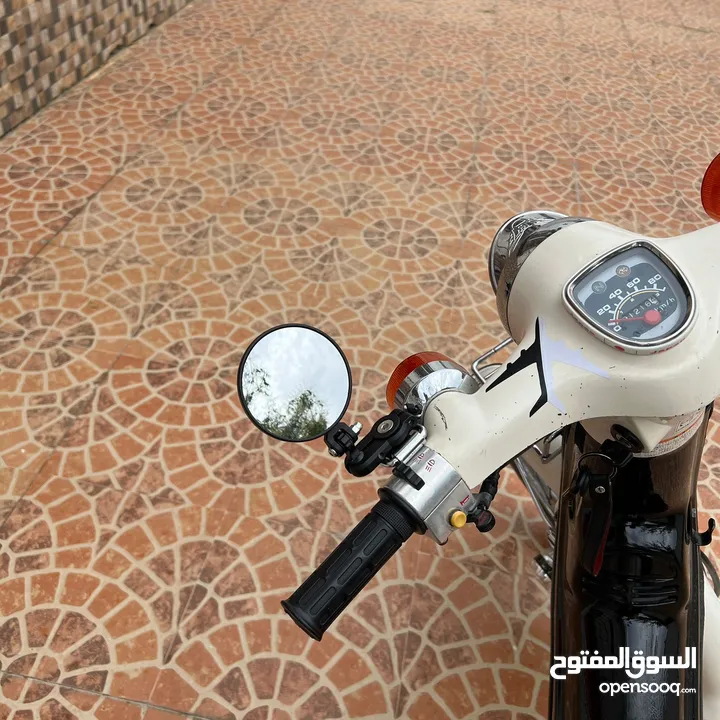 " للبيع مرآة  للدراجات النارية 90cc،70cc،50cc "