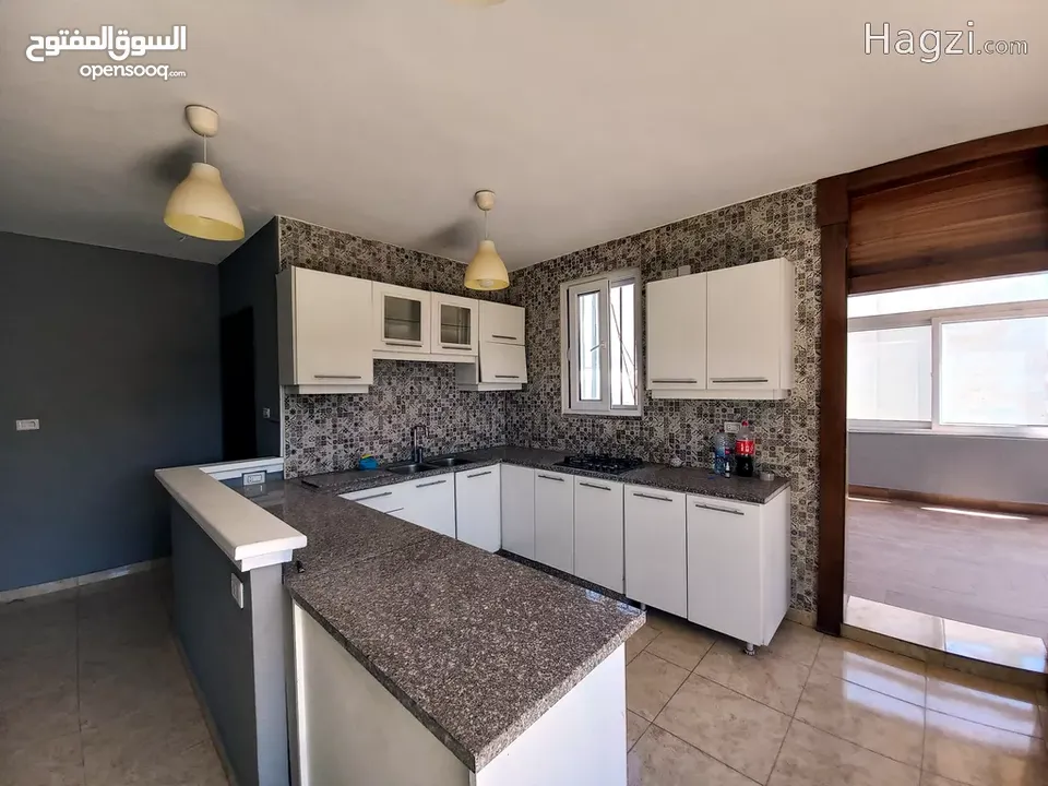 شقة غير مفروشة للإيجار 210م2 ( Property 16907 ) سنوي فقط