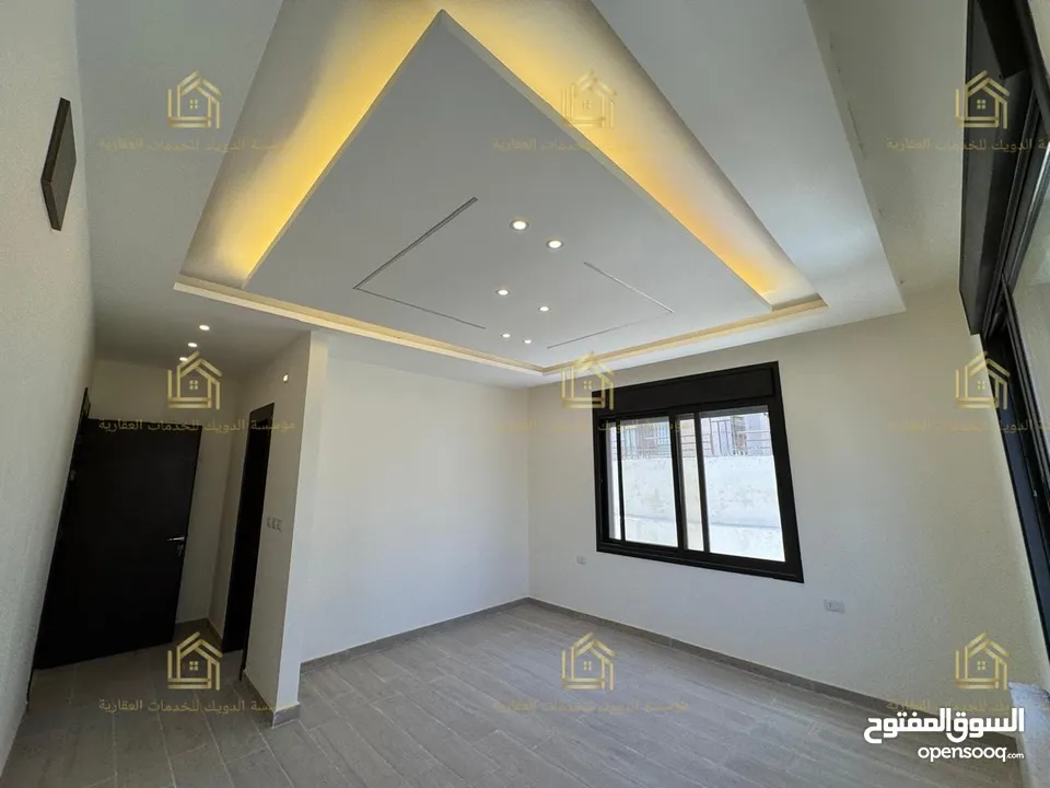 شقة جديدة لم تسكن بتشطيبات عالية الجودة بتصميم عصري