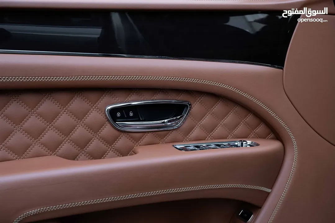 Bentley Bentayga V8