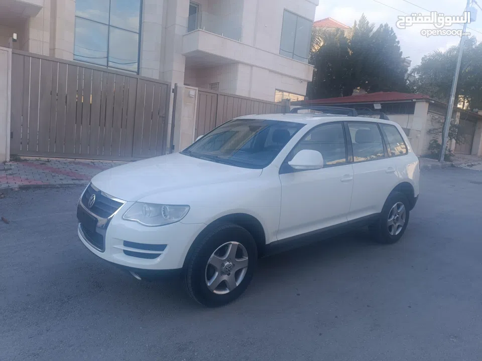 فولكس فاجن طوارق 2008