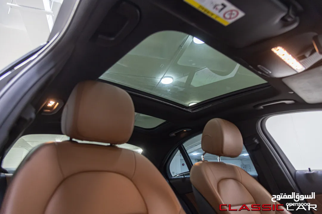 Mercedes C200 2019 Amg kit Mild hybrid   السيارة وارد و الشركة و قطعت مسافة 34,000  كم