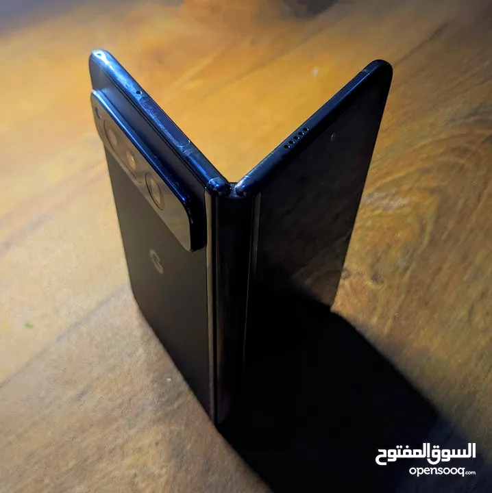 الجهاز الوحيد والنادر في اليمن حالياً Google Pixel Fold