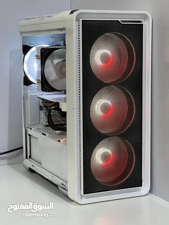 White Gaming PC