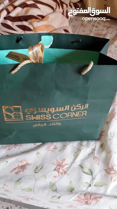 ساعه سويسريه جديده للبيع ب 100 دينار