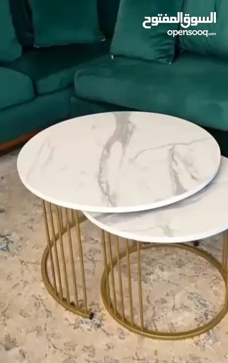 طقم طاولات متداخلة مودرن رخام فخم   سطح رخامي فاخر يعطي لمسة أنيقة وراقية  قاعدة معدنية