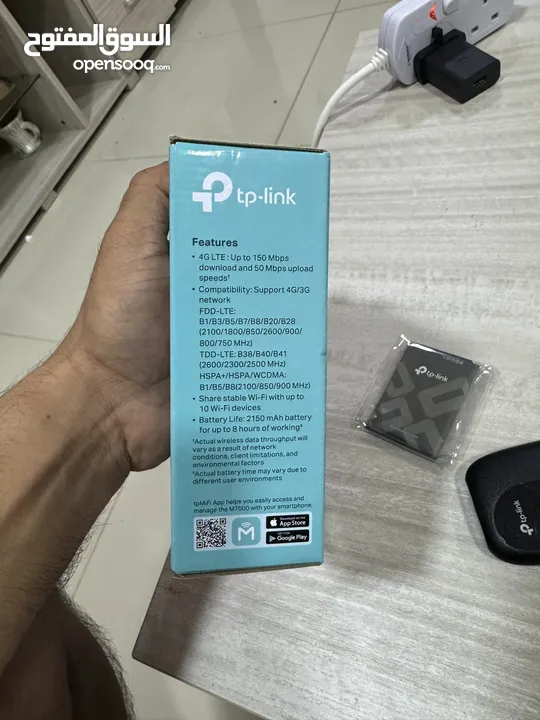 TP-Link 4G LTE Mobile Wifi M7000