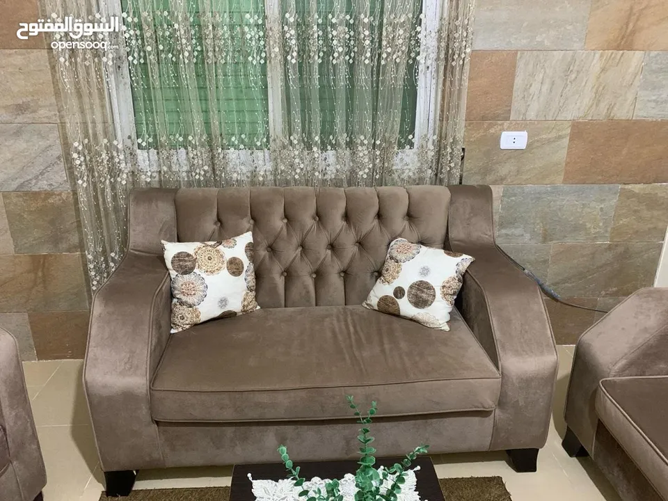 طقم كنب للبيع