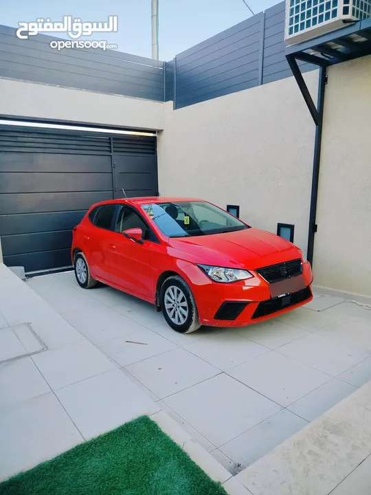 سيت ابيزا فحص نخب