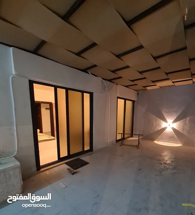 شقة شبه أرضية فاخرة مع اثاث للبيع في البتراوي – قرب دوار الفلاح  Luxury  apartment for sale