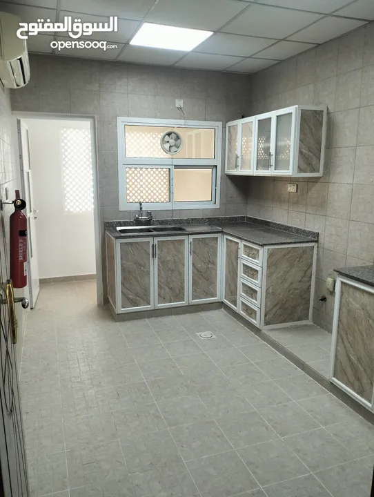 Two bedrooms flat for rent in Al Amerat near Babil hops