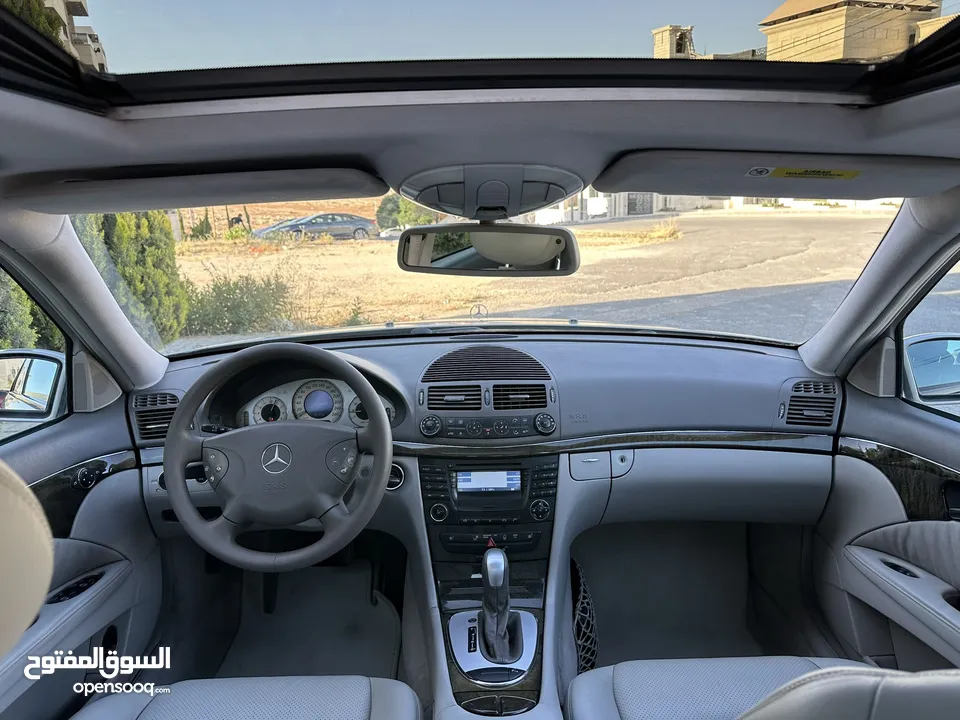 Mercedes E200 2004 ( Avantgarde ) Full option وارد الوكالة فحص كامل