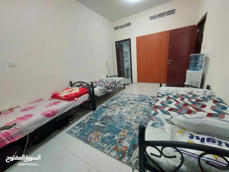 سرير فردي للموظفين العرب الانترناشونال سيتي