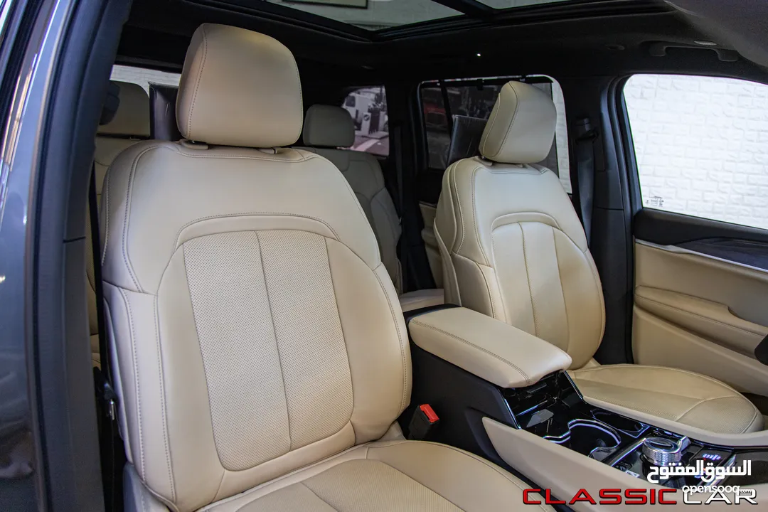 Jeep Grand Cherokee 2022 Limited Plug in hybrid 4xe  السيارة بحالة ممتازة جدا و قطعت مسافة 5000 كيلو