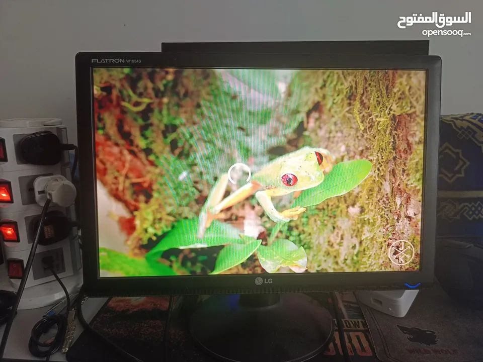 lg w1934s  شاشة كمبيوتر
