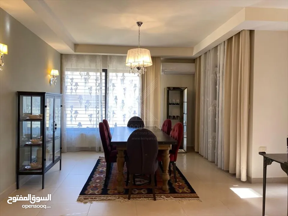 شقة فاخرة للبيع في رجم عميش