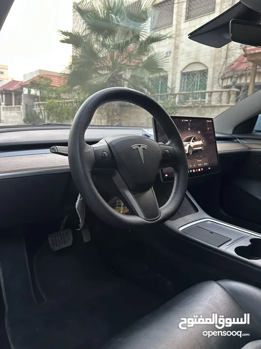 تسلا موديل 3 لون أبيض لؤلؤي 2022 Tesla model 3 . 2022