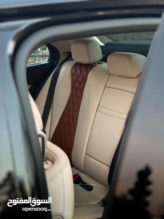 مرسيدس بنز E200 AMG موديل 2018 بالرخصه اصل برايفت عداد 100 الف يد 3 رخصه تامين سنه فحص فوق الممتاز