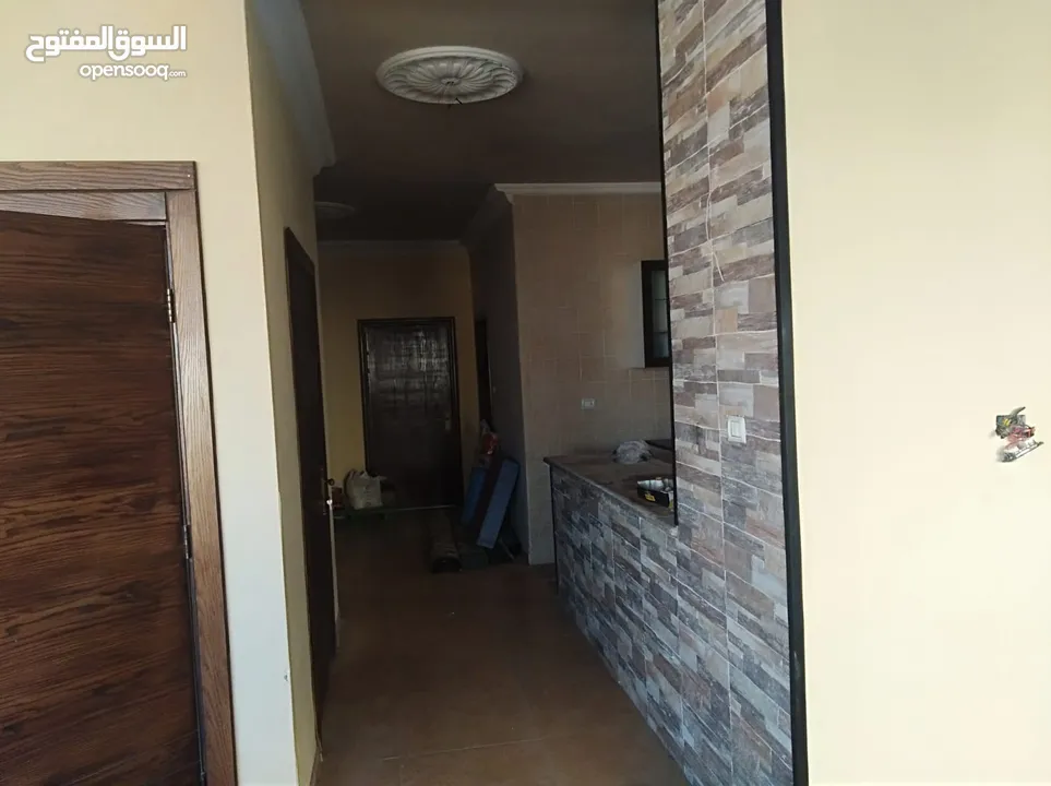 عمارة للبيع 3 طوابق بسعر مغري جدا