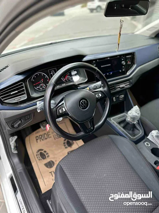 جولف 2021 لون ابيض