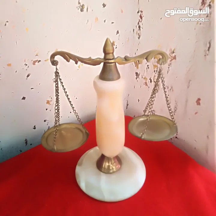 تحف منوعة وانتيكا