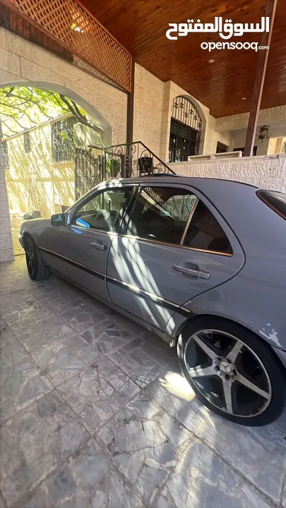 مرسيدس C200 1997 للبيع