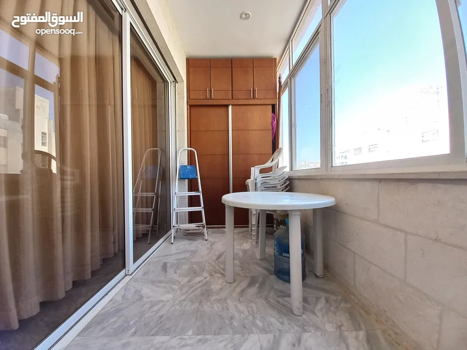 شقة مفروشة للإيجار في ضاحية الأمير راشد  ( Property 34302 )-175106971