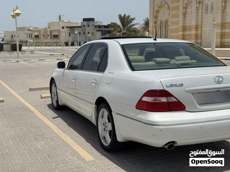 للبيع Lexus Ls 430 وكالة البحرين فل الترا