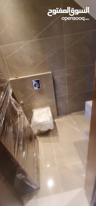 شقة وروف دوبلكس للبيع في خلدا مع تراسات واسعة مطلة جديدة بسعر مميز