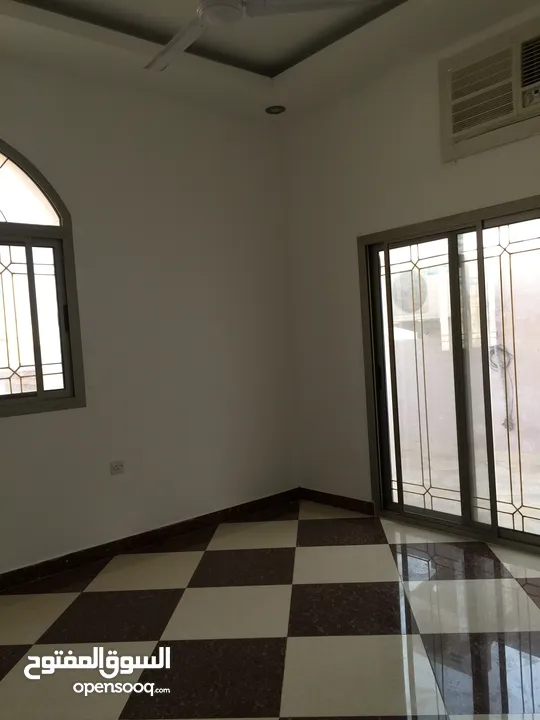 Flat for rent in Busaiteen شقه للايجار بالبسيتين