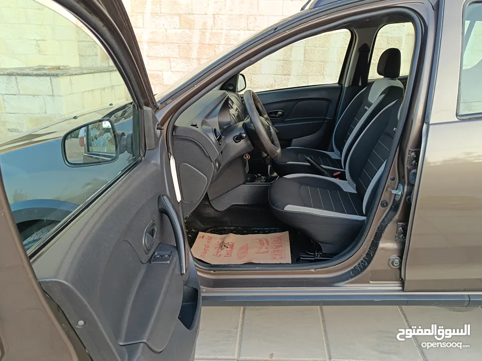 رينو سانديرو 2020 بحالة الشركة