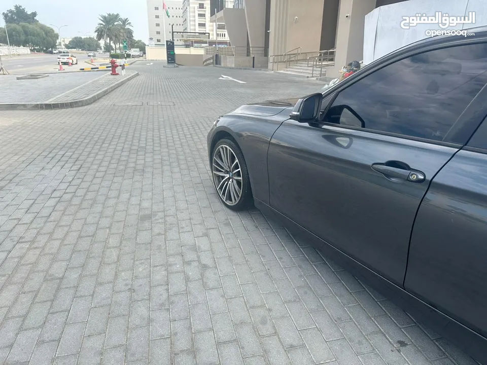 bmw 320 خليجي