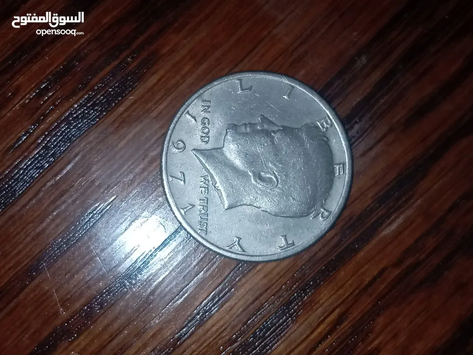 عمل قديمه للبيع