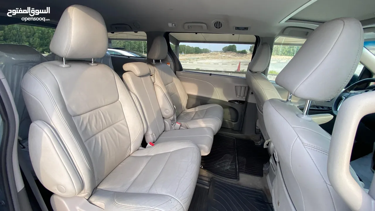 تويوتا سيينا كامل مواصفات  Toyota sienna full option