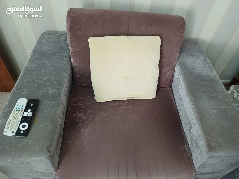 اثاث 7 مقاعد مع هدية طبلات من محل أرز لبنان