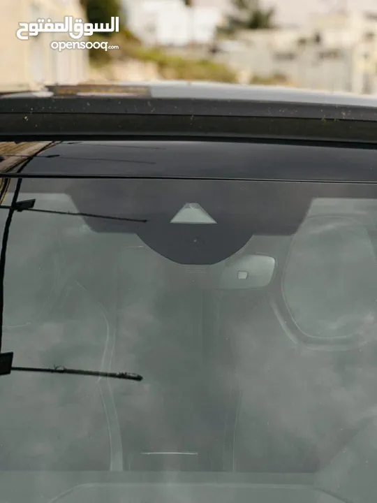 سوبيرب سبورت لاين بلاك اديشن