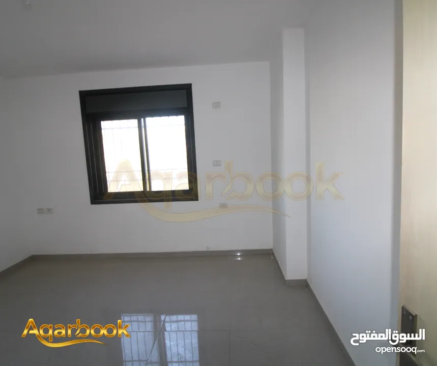 دوبلكس بتشطيب فاخر للبيع   بيرزيت – قرب كازية الفيين