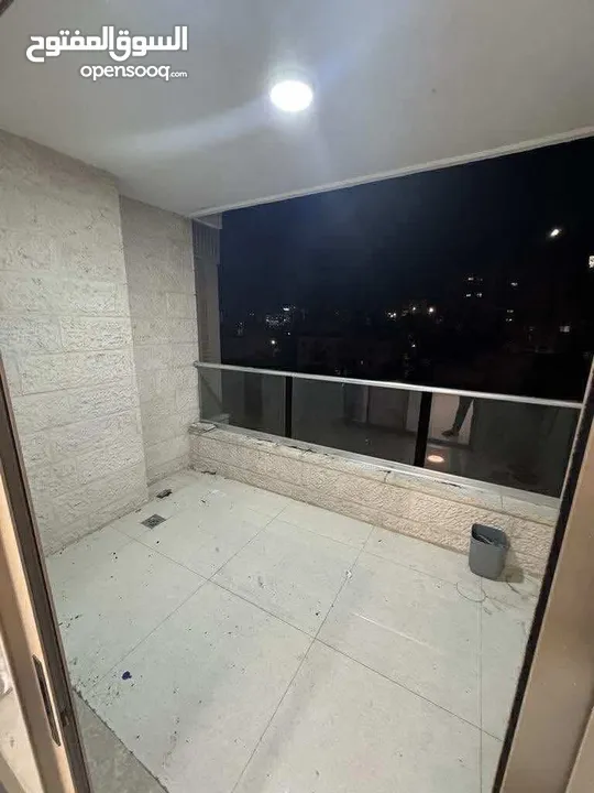 شقه فارغة للايجار فرب حلويات ايفل وشارع القدس