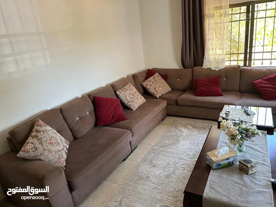 طقم كورنر غرفه جلوس نظيف